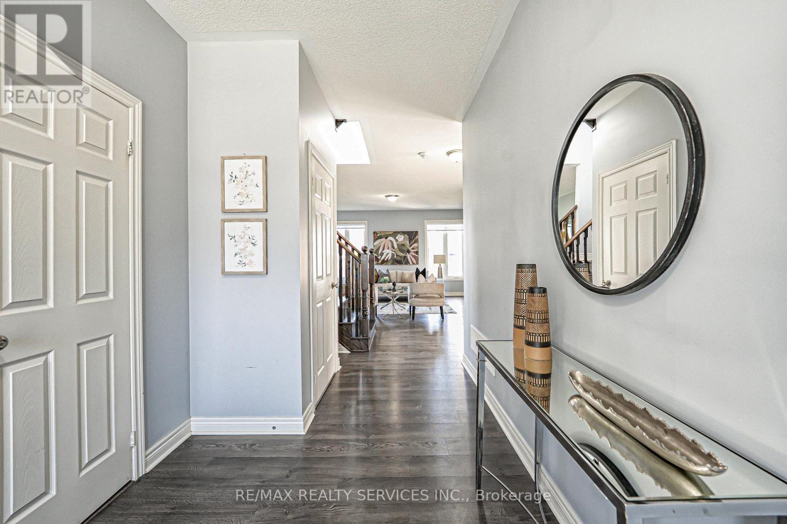 10 Mccabe Lane, New Tecumseth (Tottenham), Ontario  L0G 1W0 - Photo 6 - N12579486