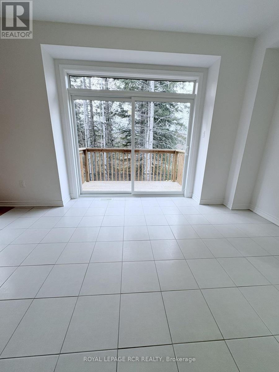 60 Baycroft Boulevard, Essa, Ontario  L3W 0M1 - Photo 11 - N12579494