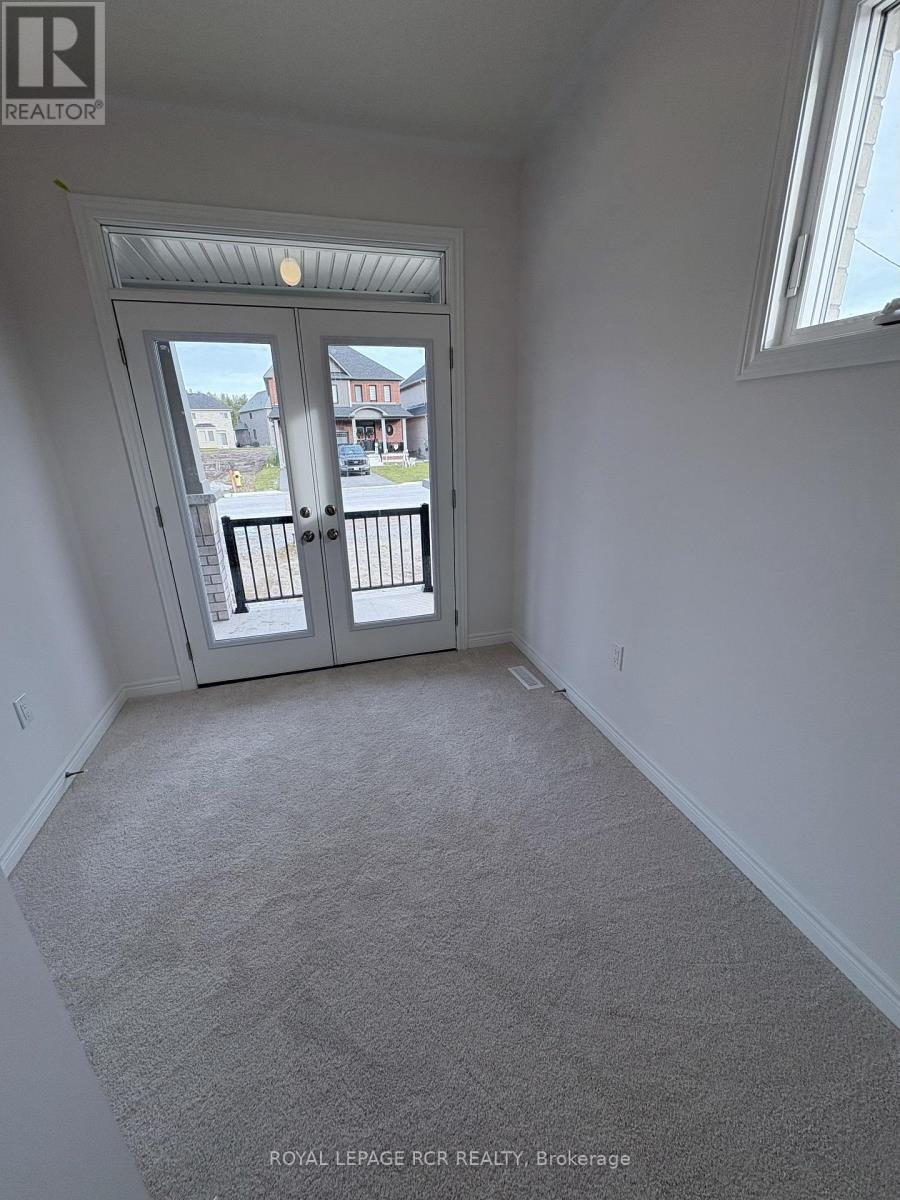 60 Baycroft Boulevard, Essa, Ontario  L3W 0M1 - Photo 2 - N12579494