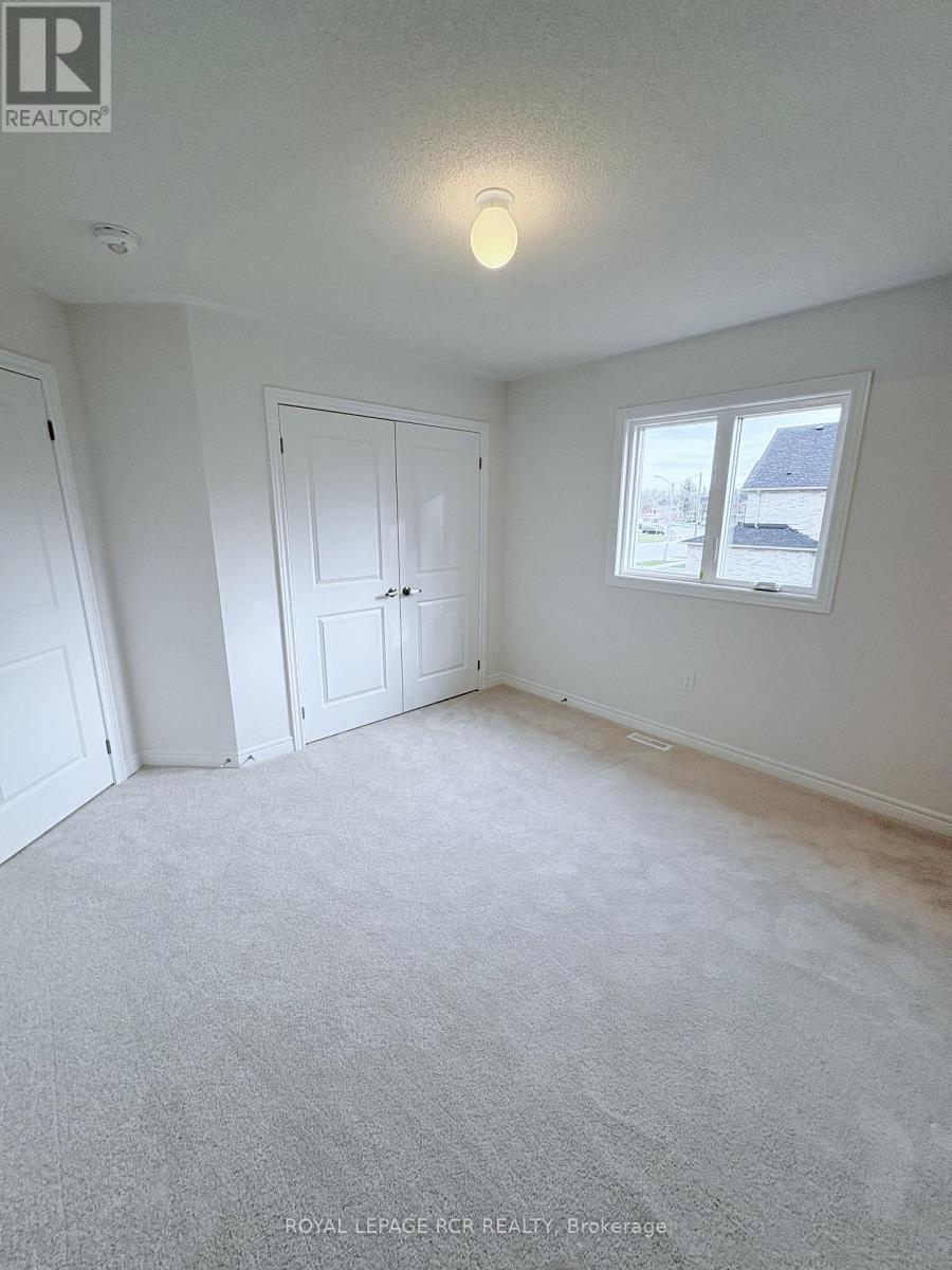 60 Baycroft Boulevard, Essa, Ontario  L3W 0M1 - Photo 21 - N12579494