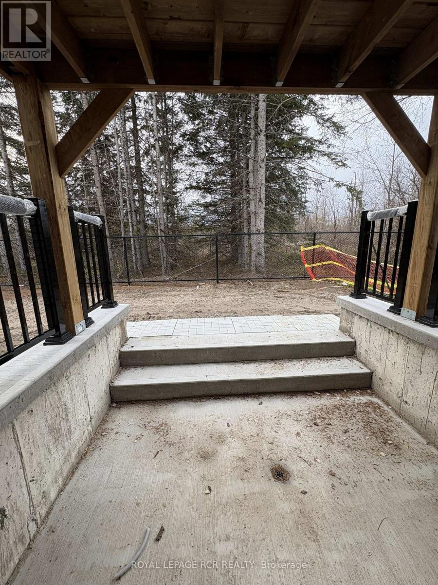 60 Baycroft Boulevard, Essa, Ontario  L3W 0M1 - Photo 23 - N12579494