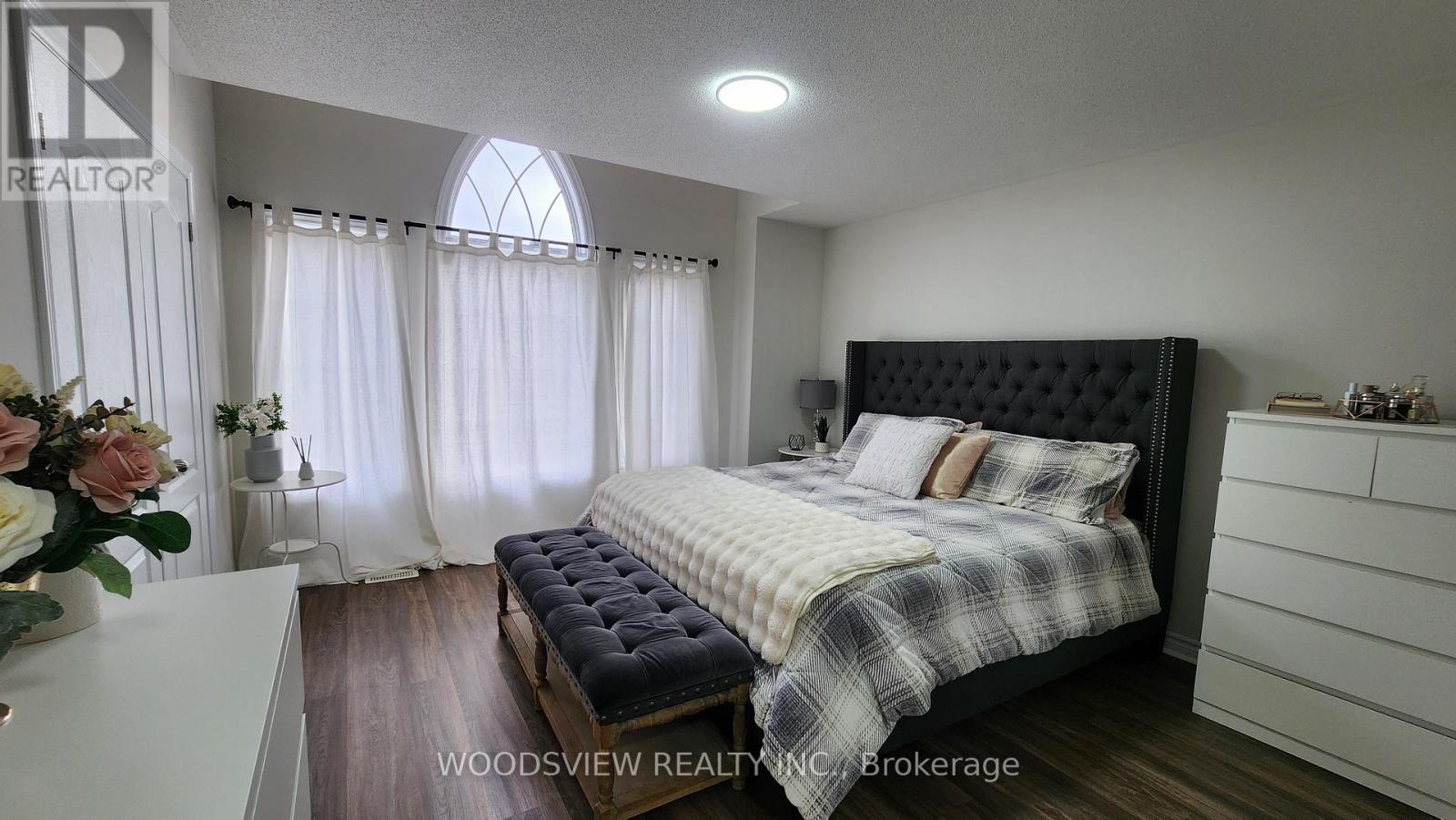 2220 Dawson Crescent, Innisfil, Ontario  L9S 0G9 - Photo 14 - N12579500