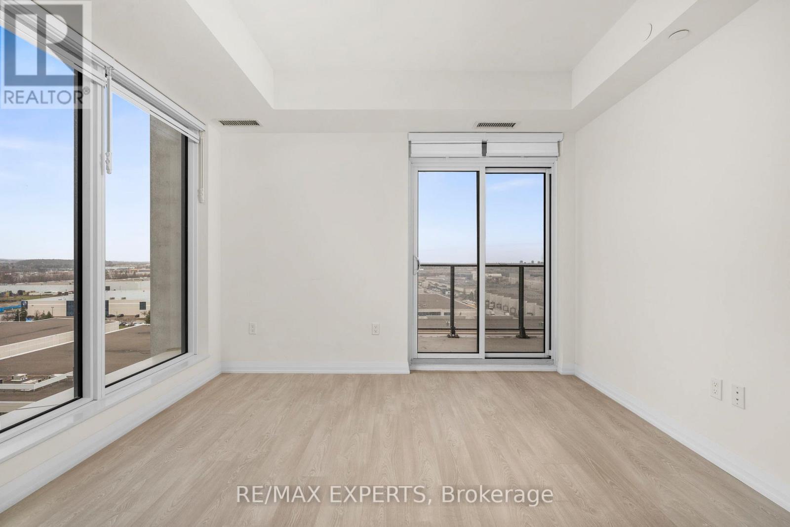 904 - 8960 Jane Street, Vaughan, Ontario  L4K 0N9 - Photo 10 - N12579502