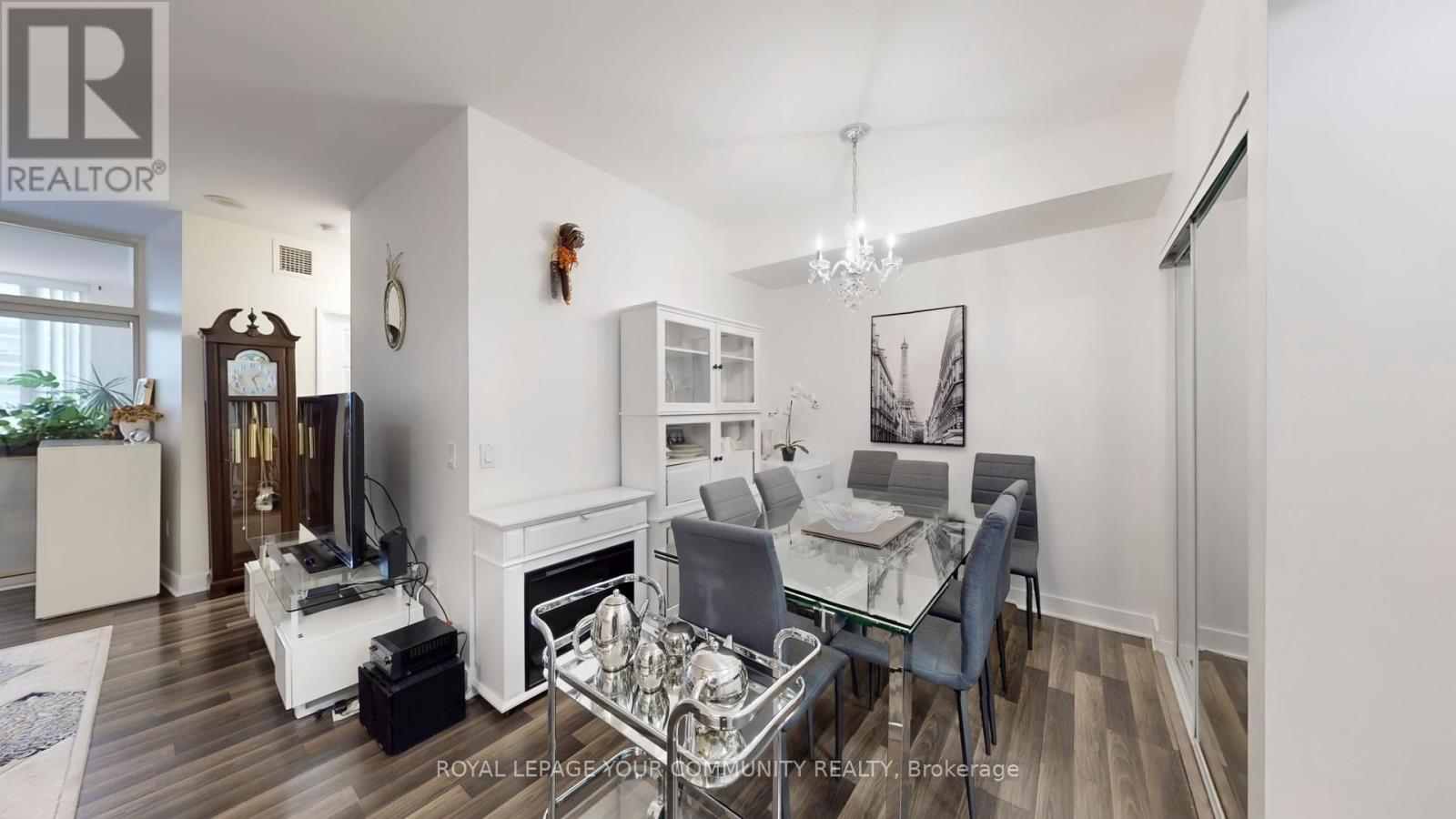 111 - 7398 Yonge Street, Vaughan, Ontario  L4J 8J2 - Photo 11 - N12579524