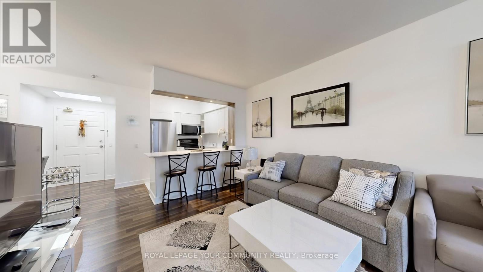 111 - 7398 Yonge Street, Vaughan, Ontario  L4J 8J2 - Photo 4 - N12579524