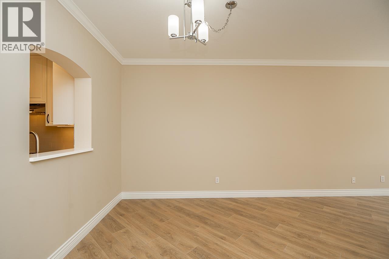 218 3098 Guildford Way, Coquitlam, British Columbia  V3B 7W8 - Photo 7 - R3045194