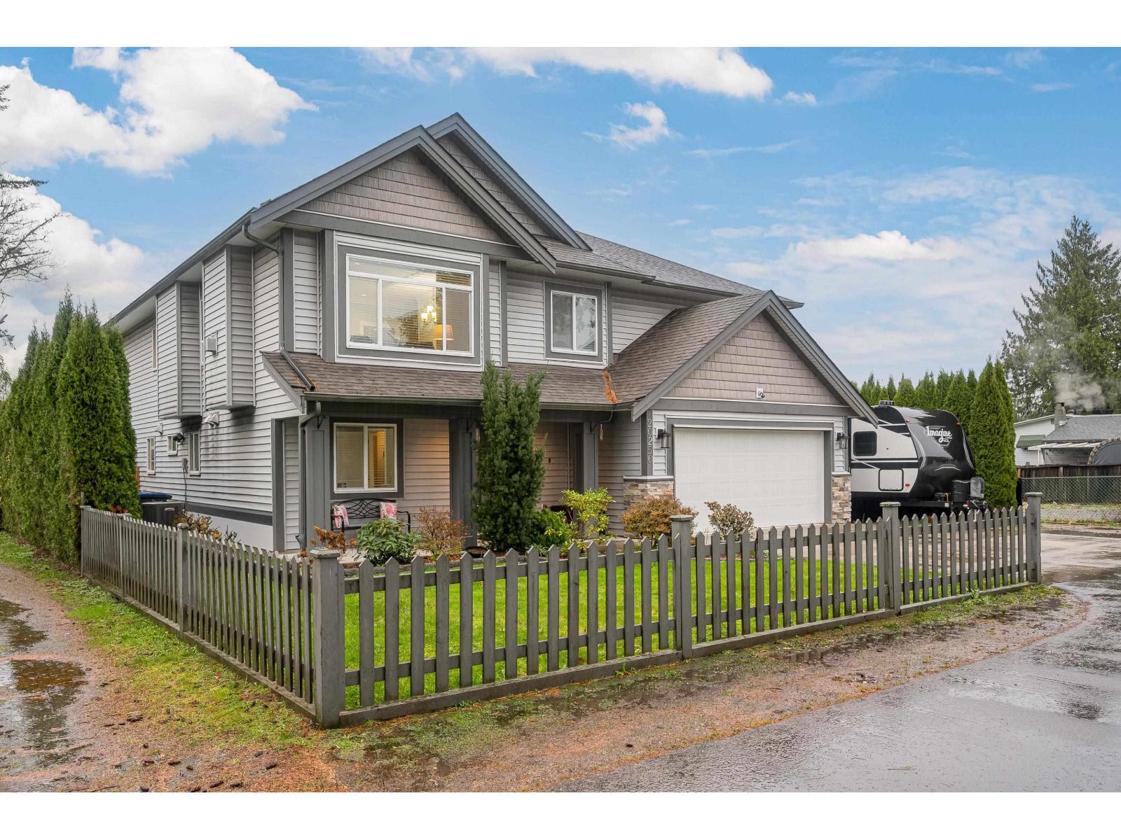 2 20256 98a Avenue, Langley, British Columbia  V1M 3E3 - Photo 2 - R3070349