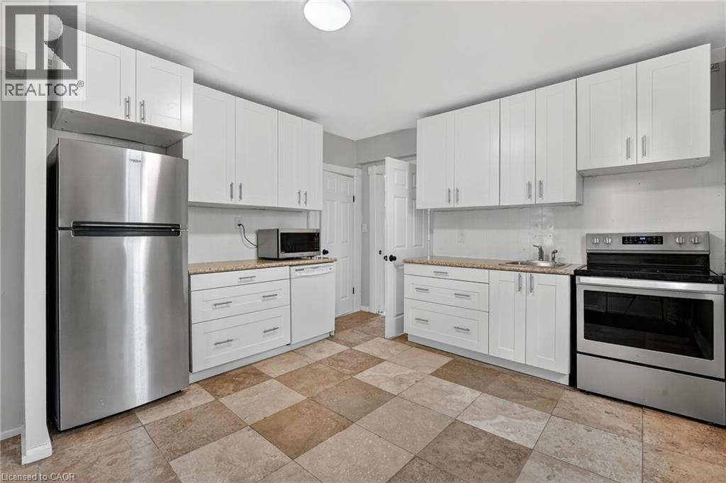 28 Cayuga Street, Brantford, Ontario  N3S 1W5 - Photo 11 - 40790414