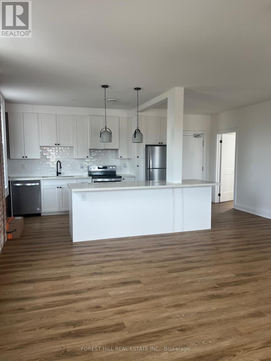 8 Essa Road, Barrie (Allandale Centre), Ontario  L4N 3K3 - Photo 10 - S12579470