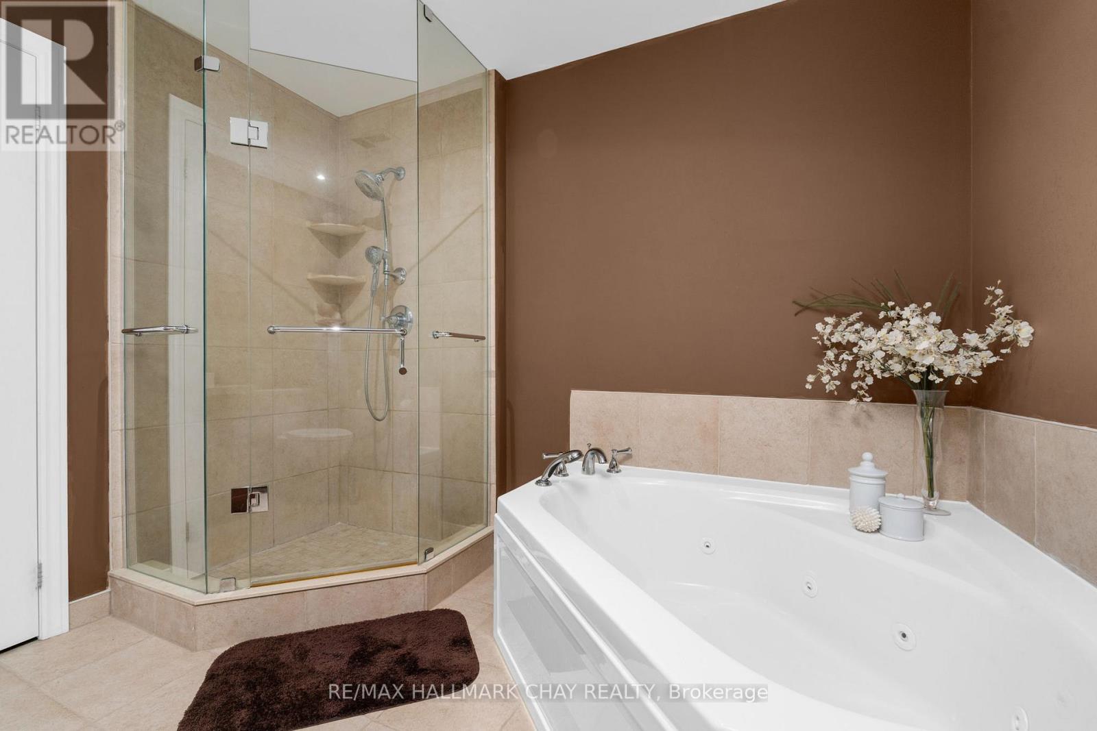 1504 - 37 Ellen Street, Barrie (Lakeshore), Ontario  L4N 6G2 - Photo 23 - S12579472