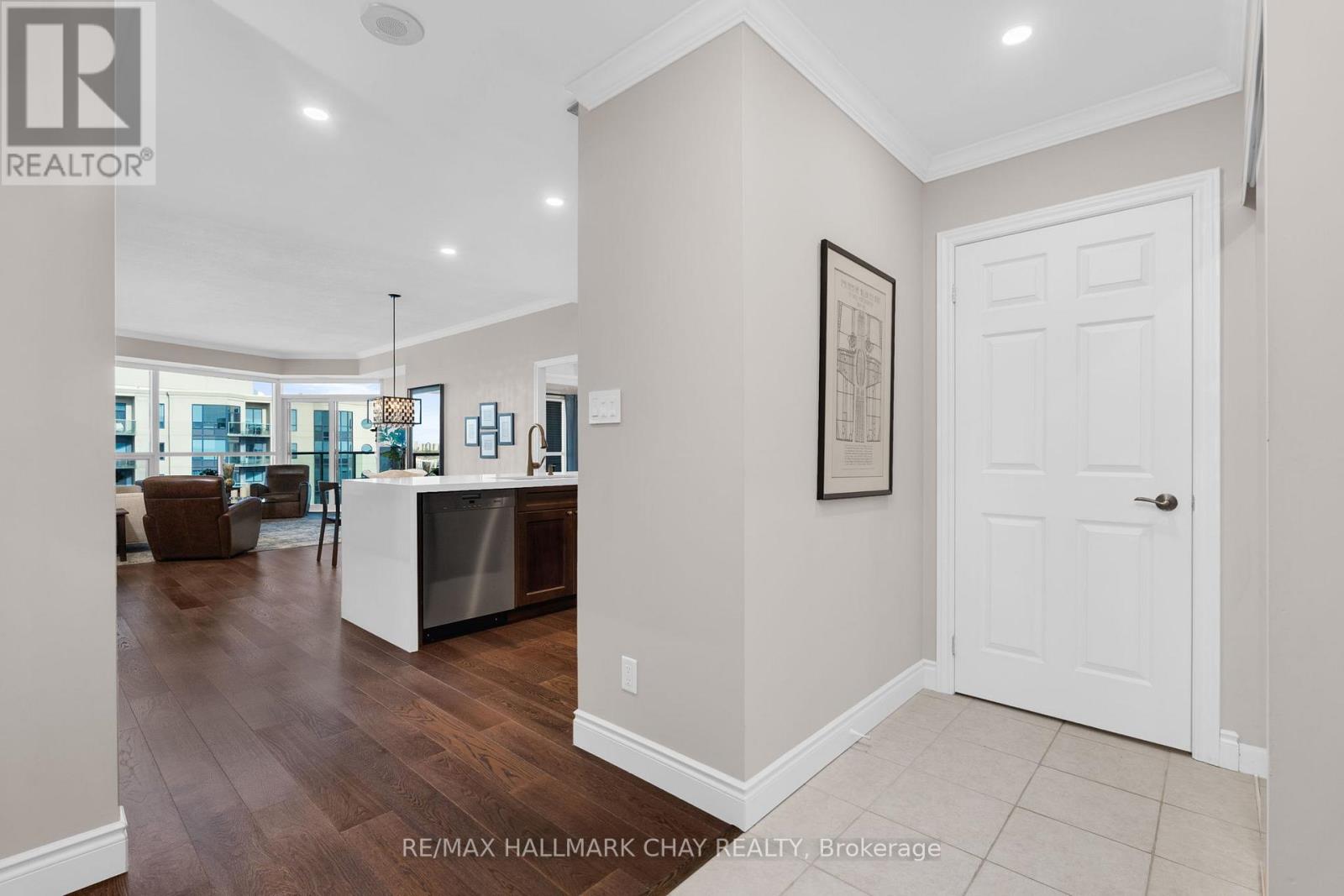 1504 - 37 Ellen Street, Barrie (Lakeshore), Ontario  L4N 6G2 - Photo 42 - S12579472