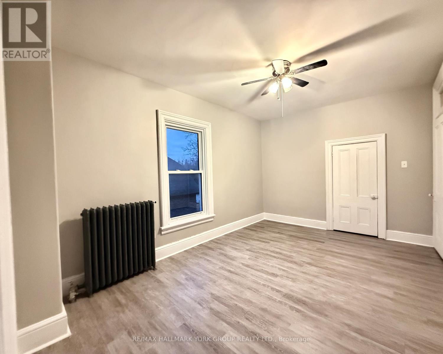 Main - 212 Bradford Street, Barrie, Ontario  L4N 3B6 - Photo 6 - S12579344