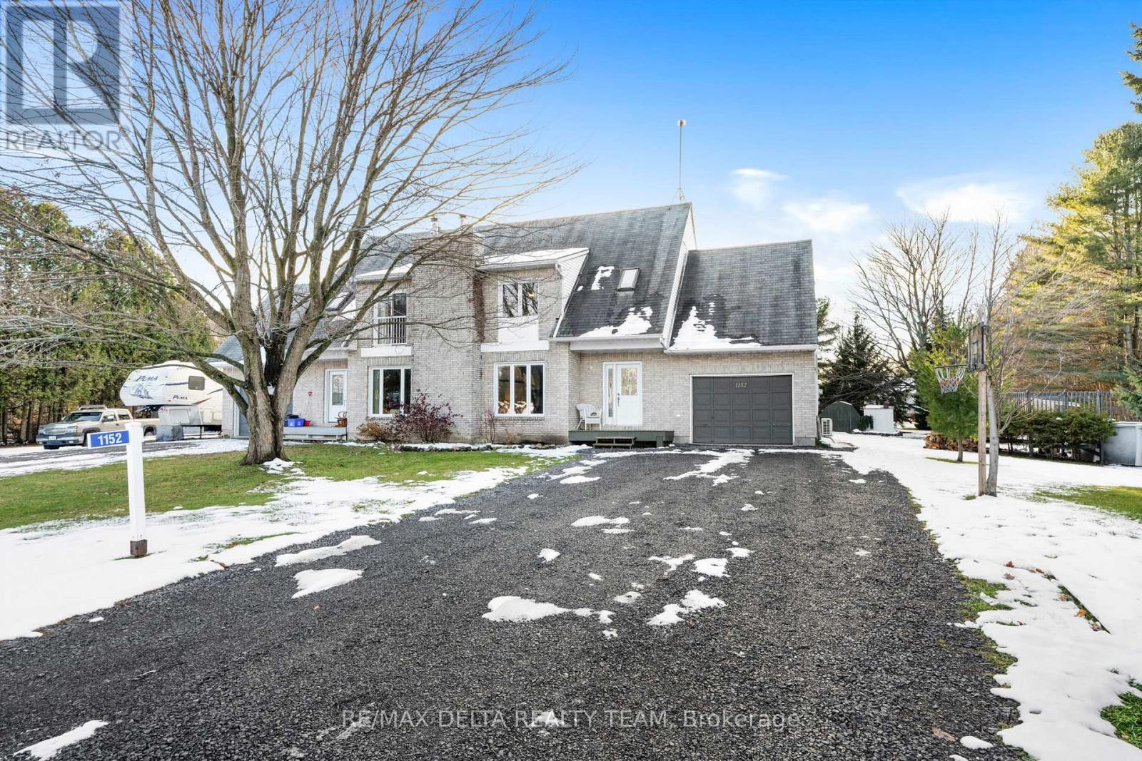 Casselman House for sale: 4 bedroom 1,100 sq.ft. (Listed 2025-11-26)