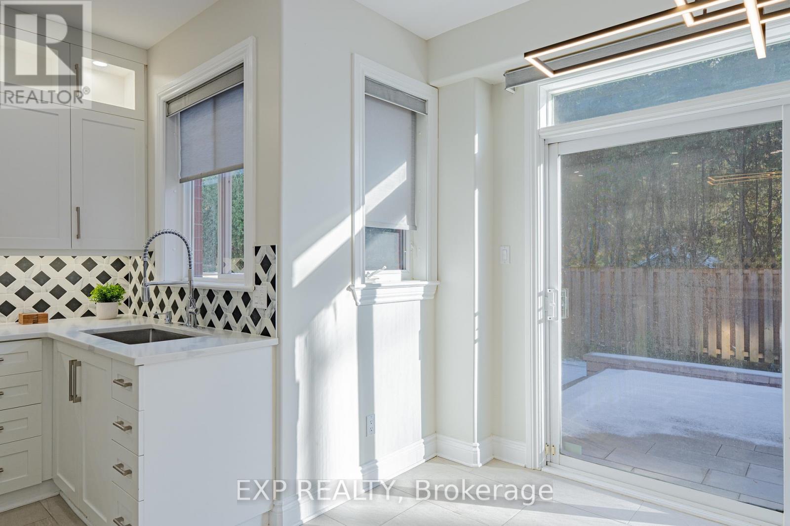 11 Wellsmere Court, Ottawa, Ontario  K2E 8C2 - Photo 23 - X12579676