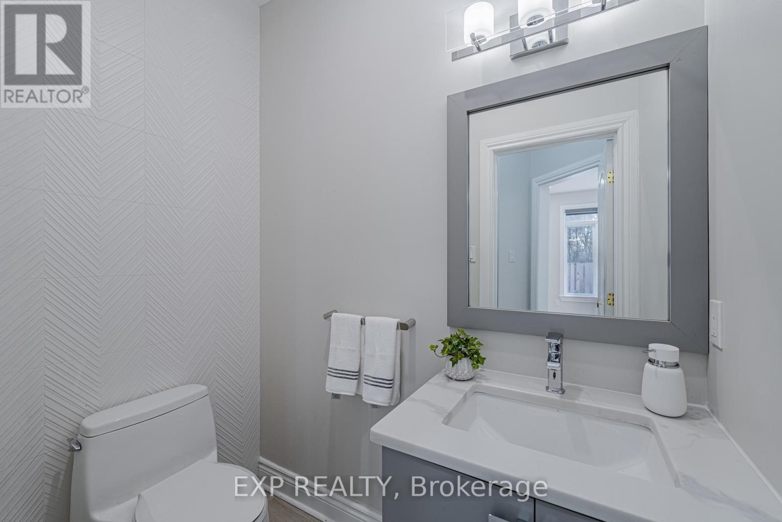 11 Wellsmere Court, Ottawa, Ontario  K2E 8C2 - Photo 29 - X12579676