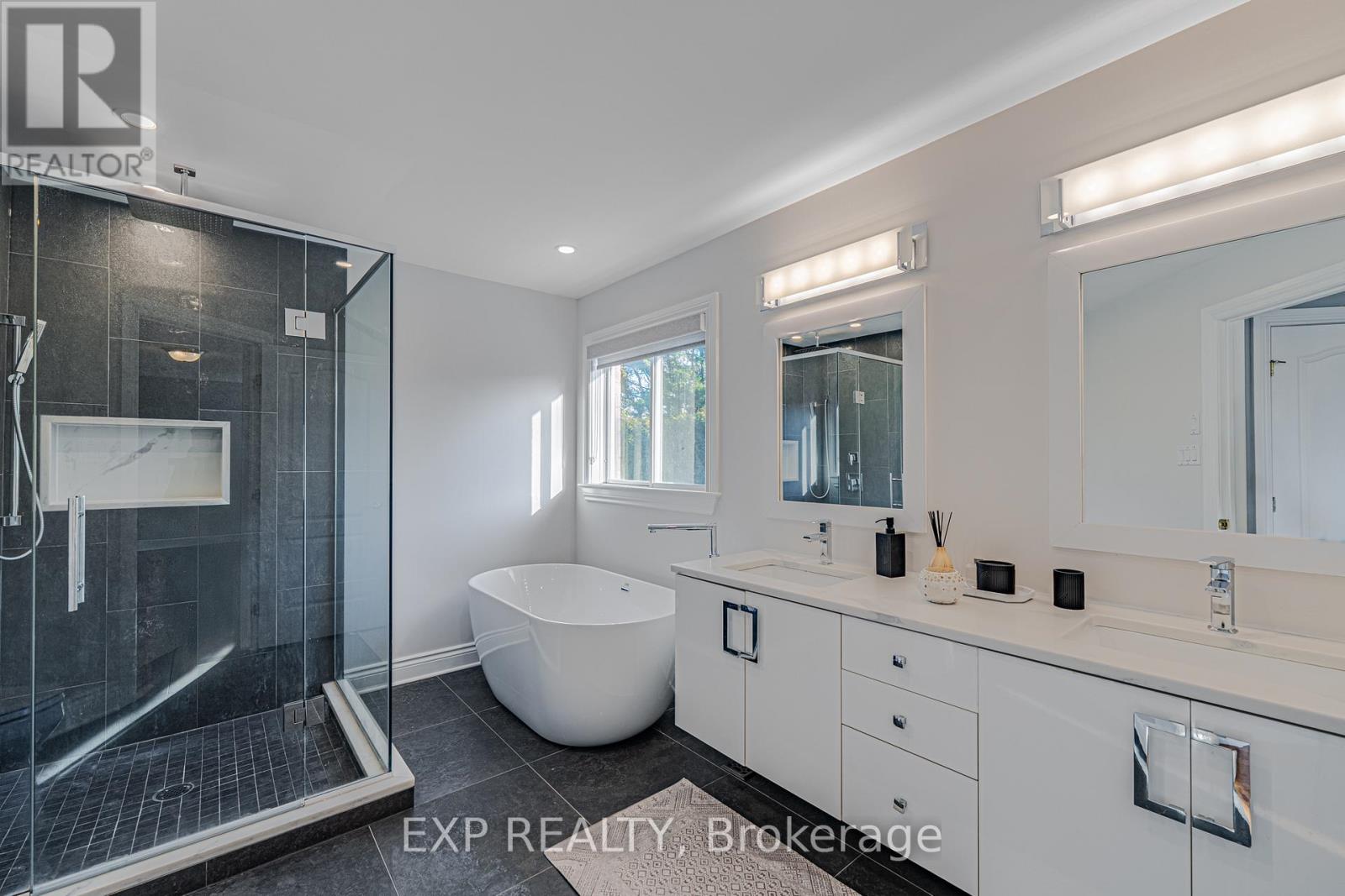 11 Wellsmere Court, Ottawa, Ontario  K2E 8C2 - Photo 37 - X12579676