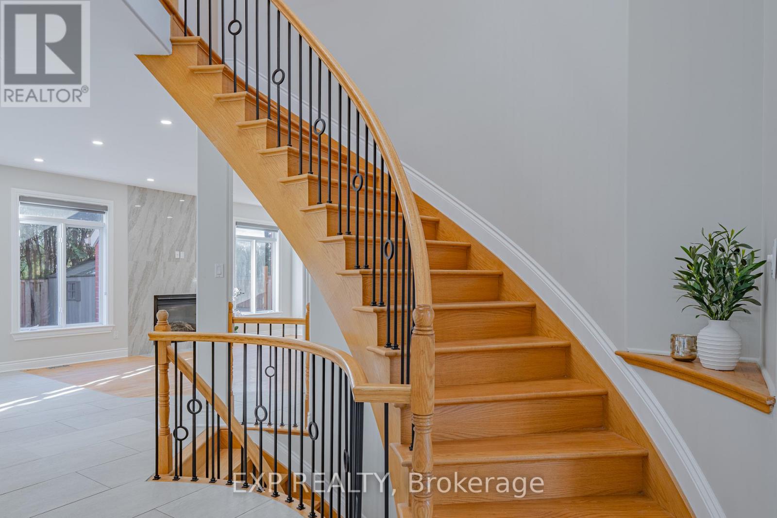 11 Wellsmere Court, Ottawa, Ontario  K2E 8C2 - Photo 9 - X12579676