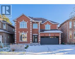 11 WELLSMERE COURT, Ottawa, Ontario