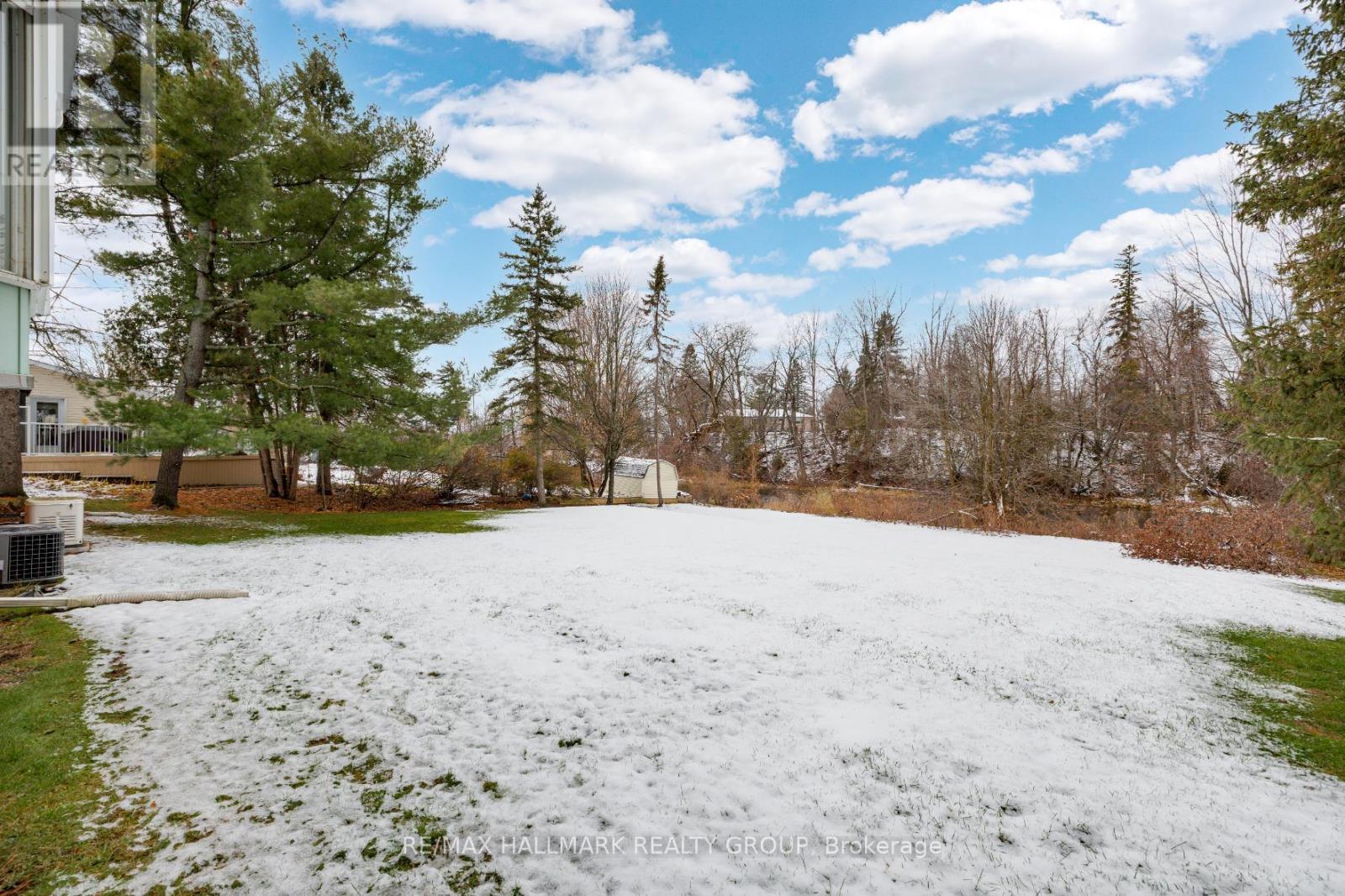 5218 Mclean Crescent, Ottawa, Ontario  K4M 1G2 - Photo 3 - X12579742