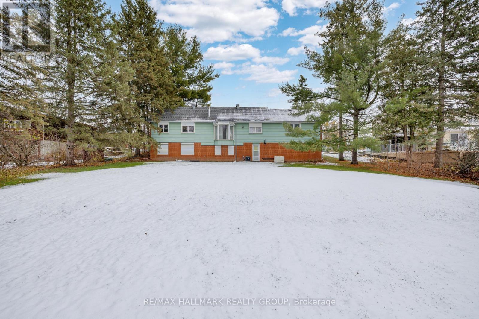 5218 Mclean Crescent, Ottawa, Ontario  K4M 1G2 - Photo 6 - X12579742