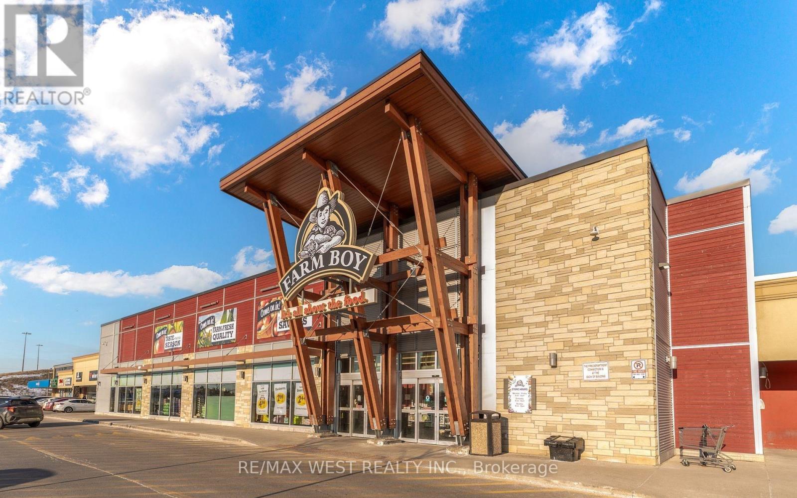 25 Silvercrest Avenue, Toronto, Ontario  M8W 2S3 - Photo 34 - W12462471