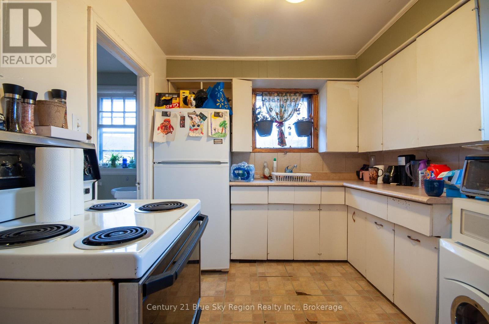 118-120 Sixth Avenue W, North Bay, Ontario  P1B 3P2 - Photo 7 - X12579602