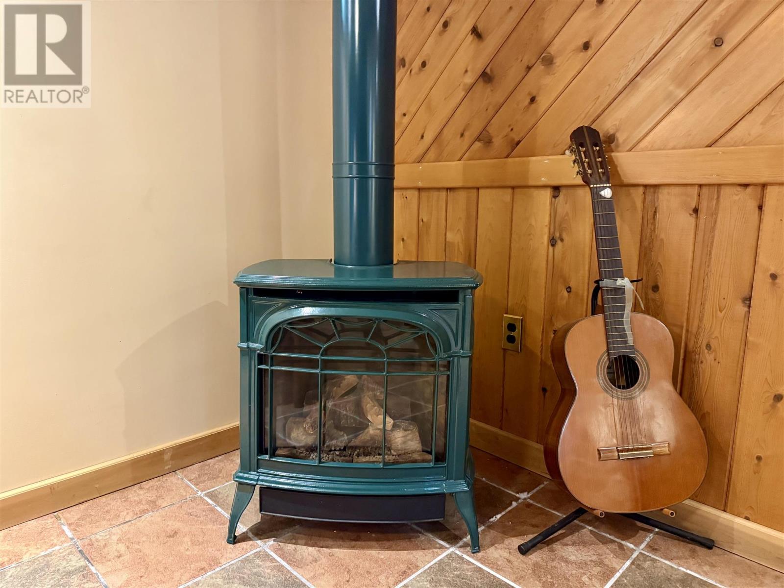 21 Bracken Pl, Elliot Lake, Ontario P5A 1L5 - Photo 40 - SM253221