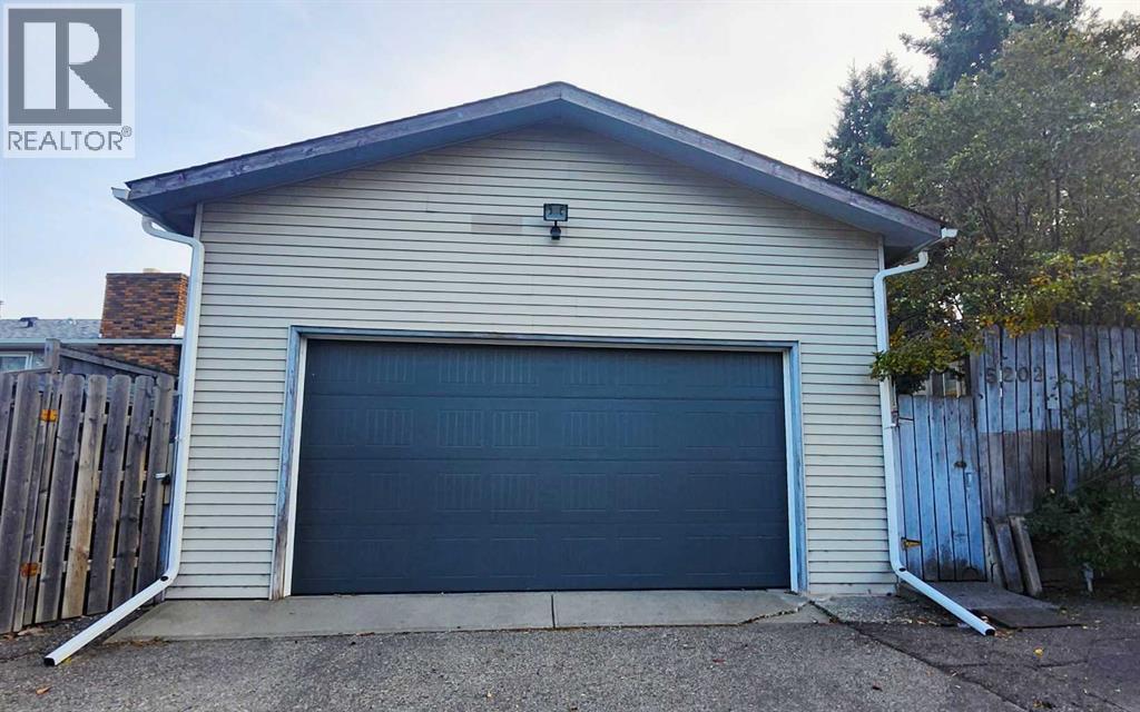5202 Whitestone Road Ne, Calgary, Alberta  T1Y 1T6 - Photo 4 - A2264079