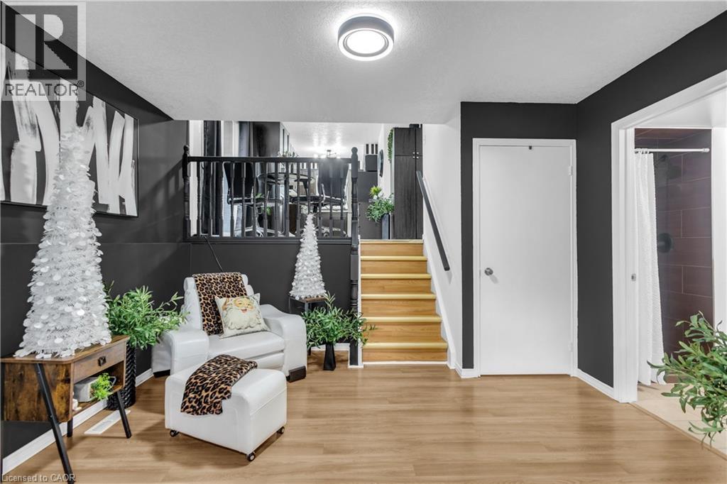 67 West Acres Crescent, Kitchener, Ontario  N2N 3G8 - Photo 13 - 40790233