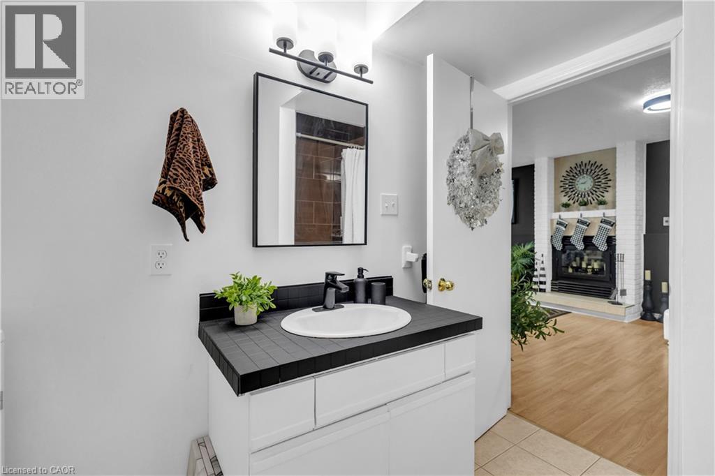 67 West Acres Crescent, Kitchener, Ontario  N2N 3G8 - Photo 16 - 40790233