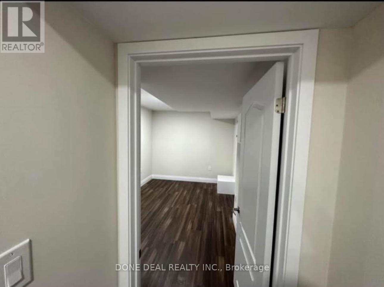 115 Pondcliffe Drive, Kitchener, Ontario  N2R 1M2 - Photo 10 - X12579504