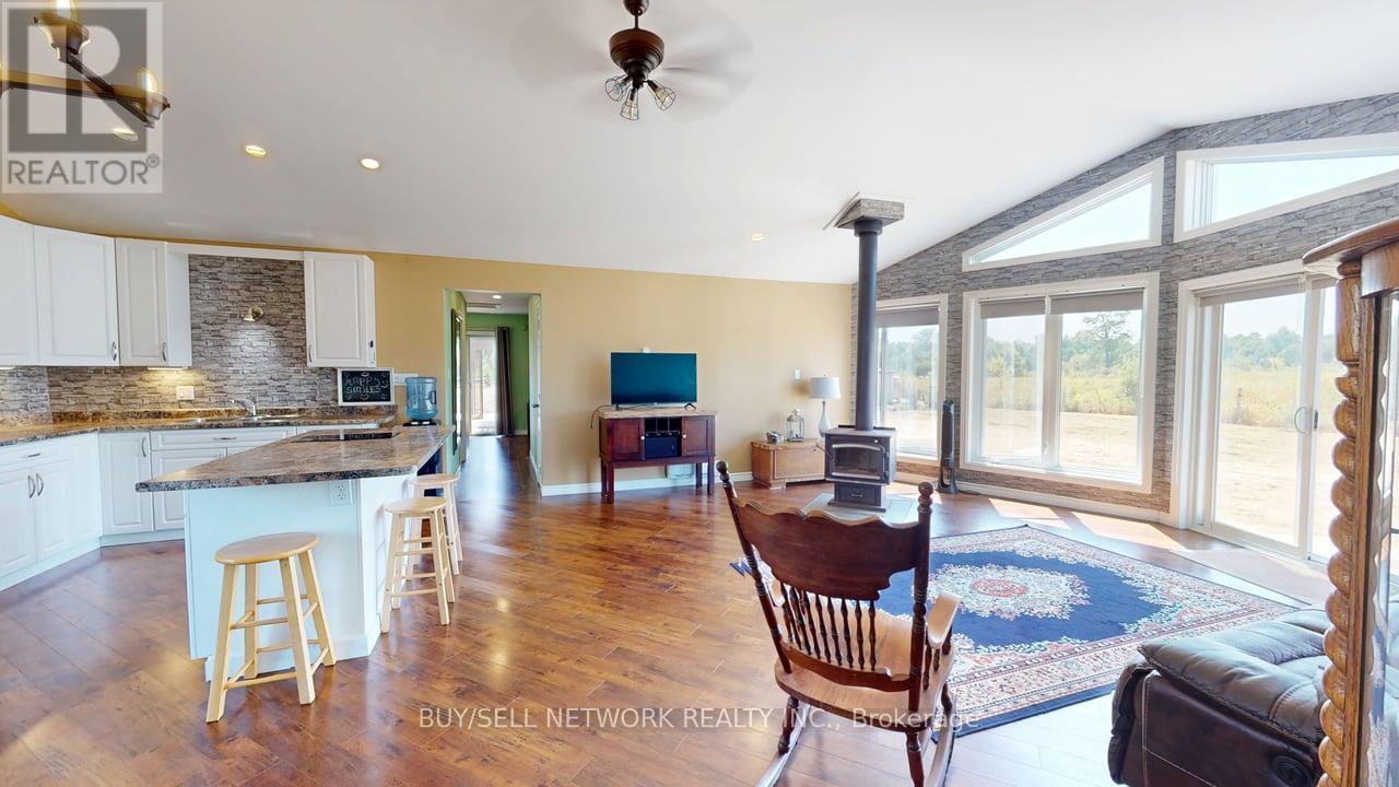 3435 Baseline Road, Otonabee-South Monaghan, Ontario  K0L 2G0 - Photo 10 - X12579592