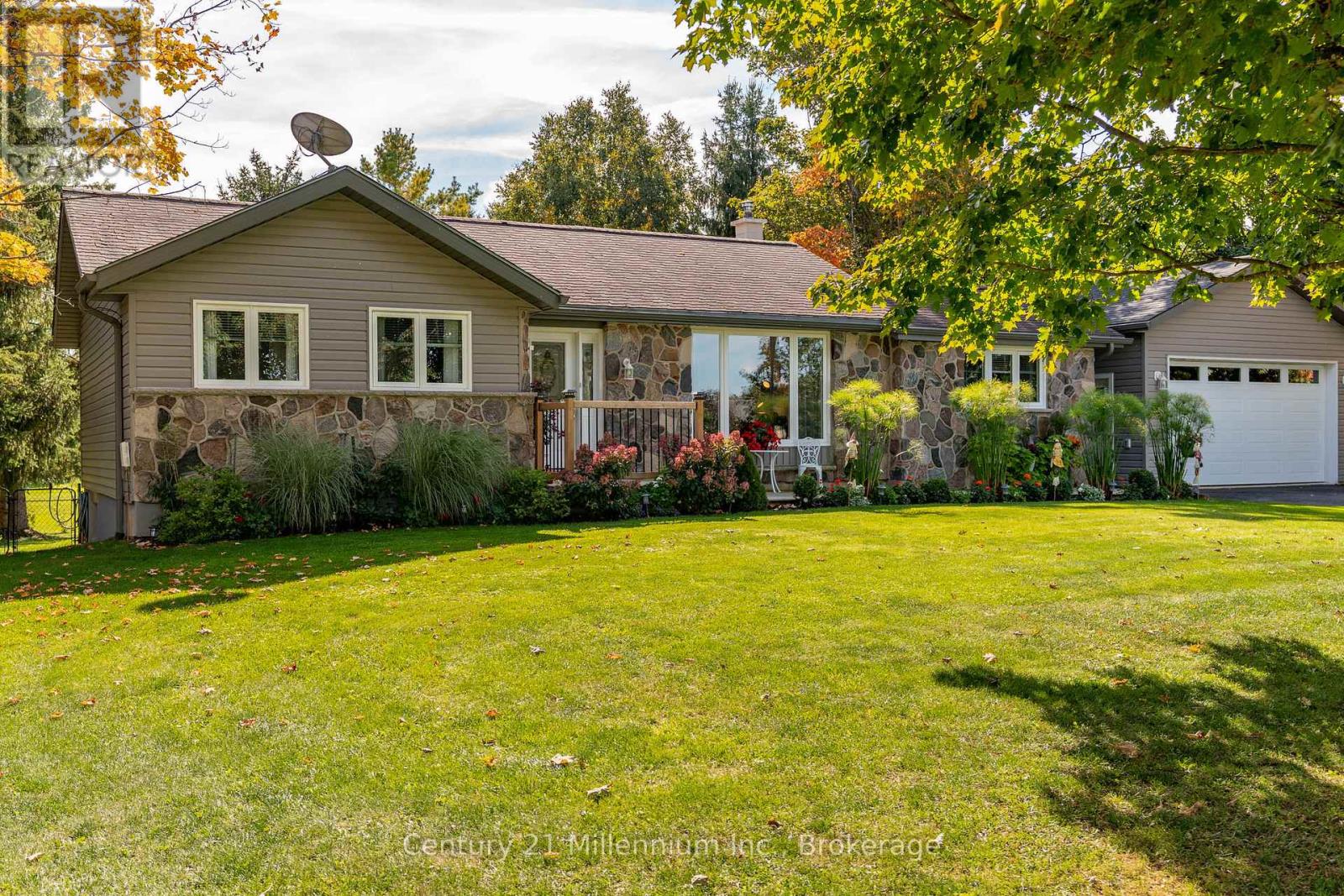 21532 Grey 16 Road, Chatsworth, Ontario  N0H 2N0 - Photo 6 - X12579722
