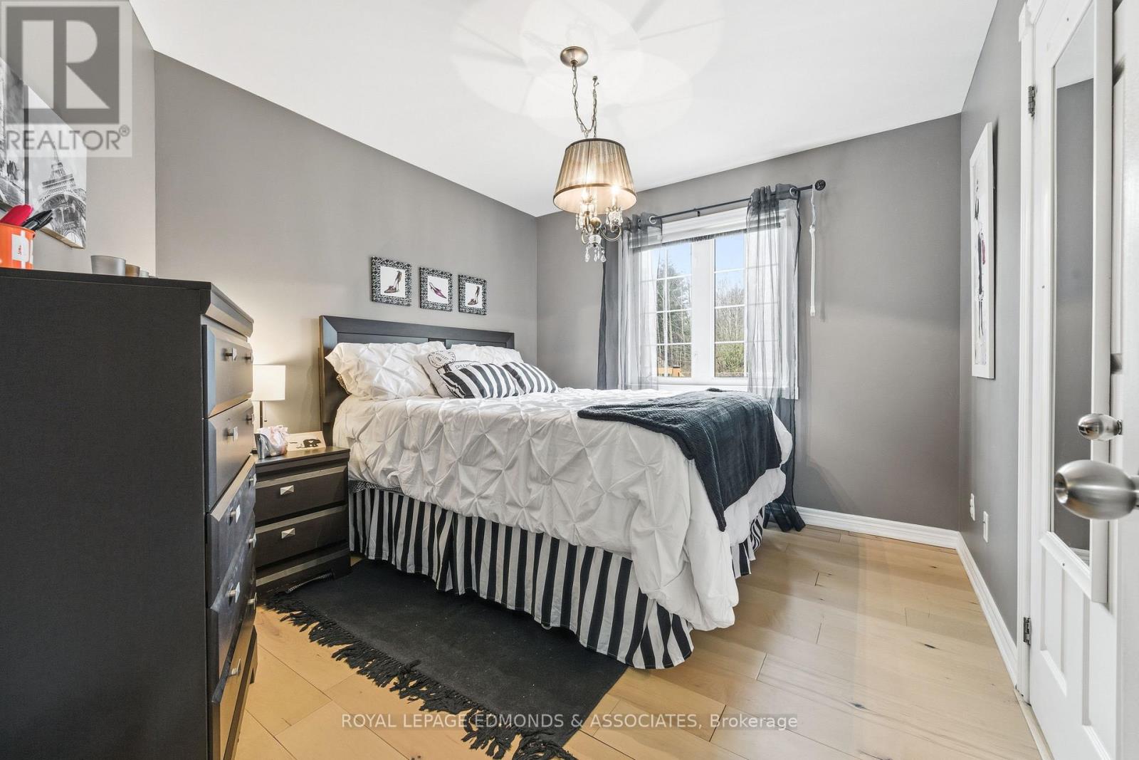 655 Fairview Avenue S, Laurentian Valley, Ontario  K8A 8N4 - Photo 21 - X12579700