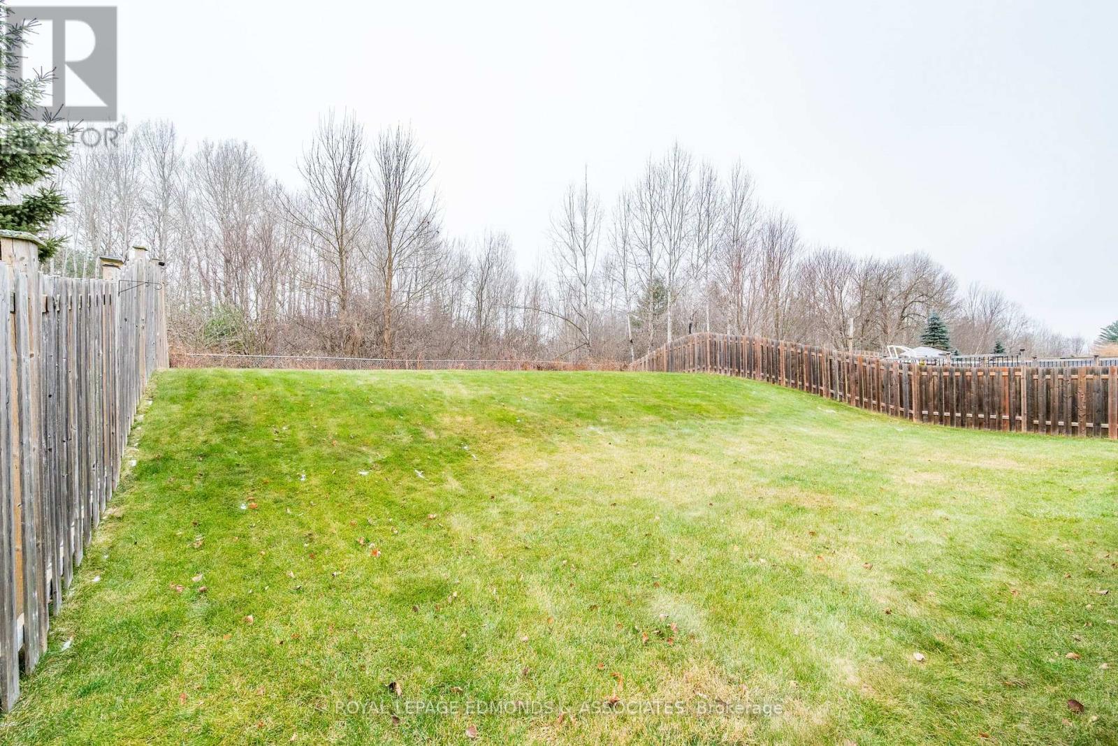 655 Fairview Avenue S, Laurentian Valley, Ontario  K8A 8N4 - Photo 27 - X12579700