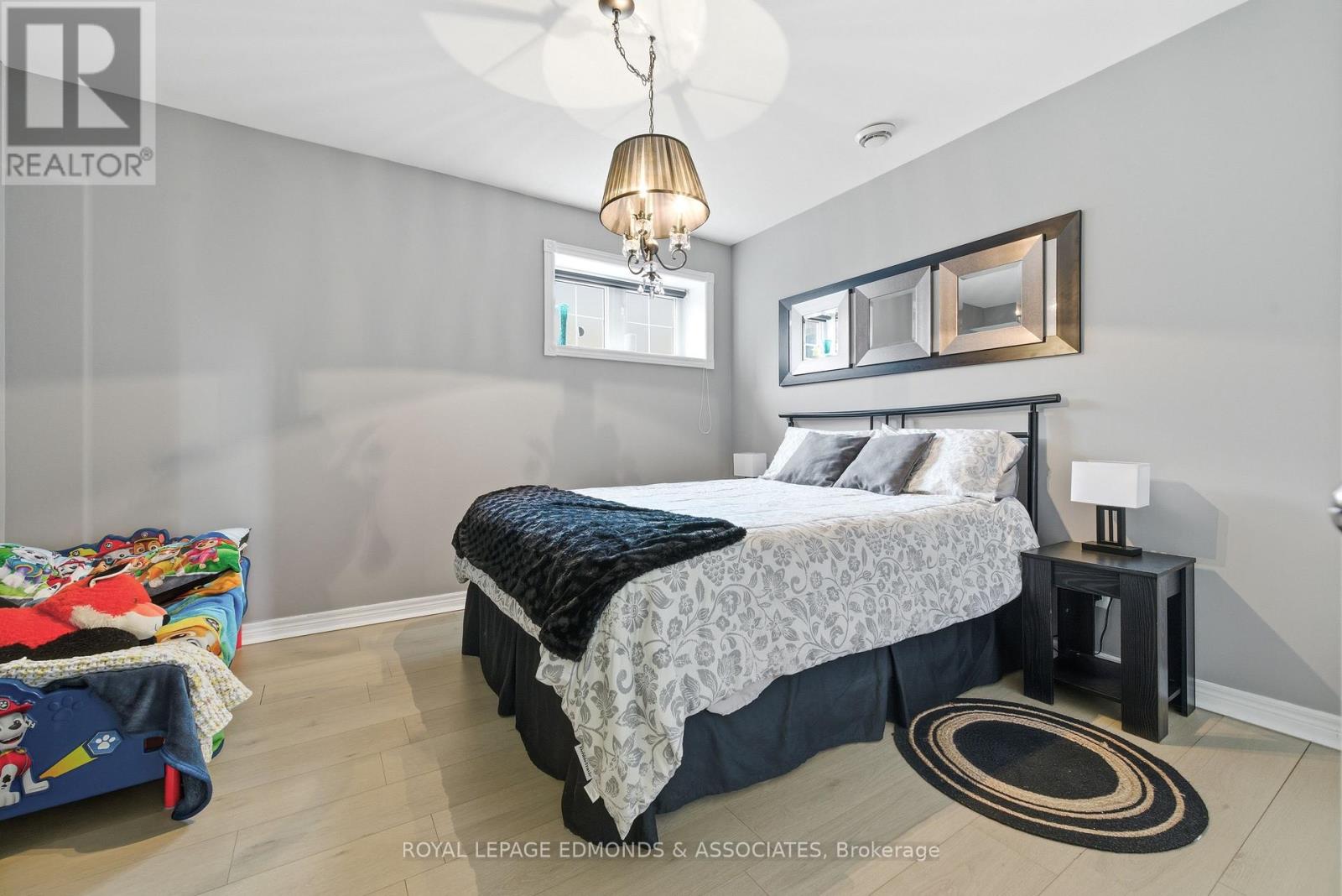 655 Fairview Avenue S, Laurentian Valley, Ontario  K8A 8N4 - Photo 38 - X12579700