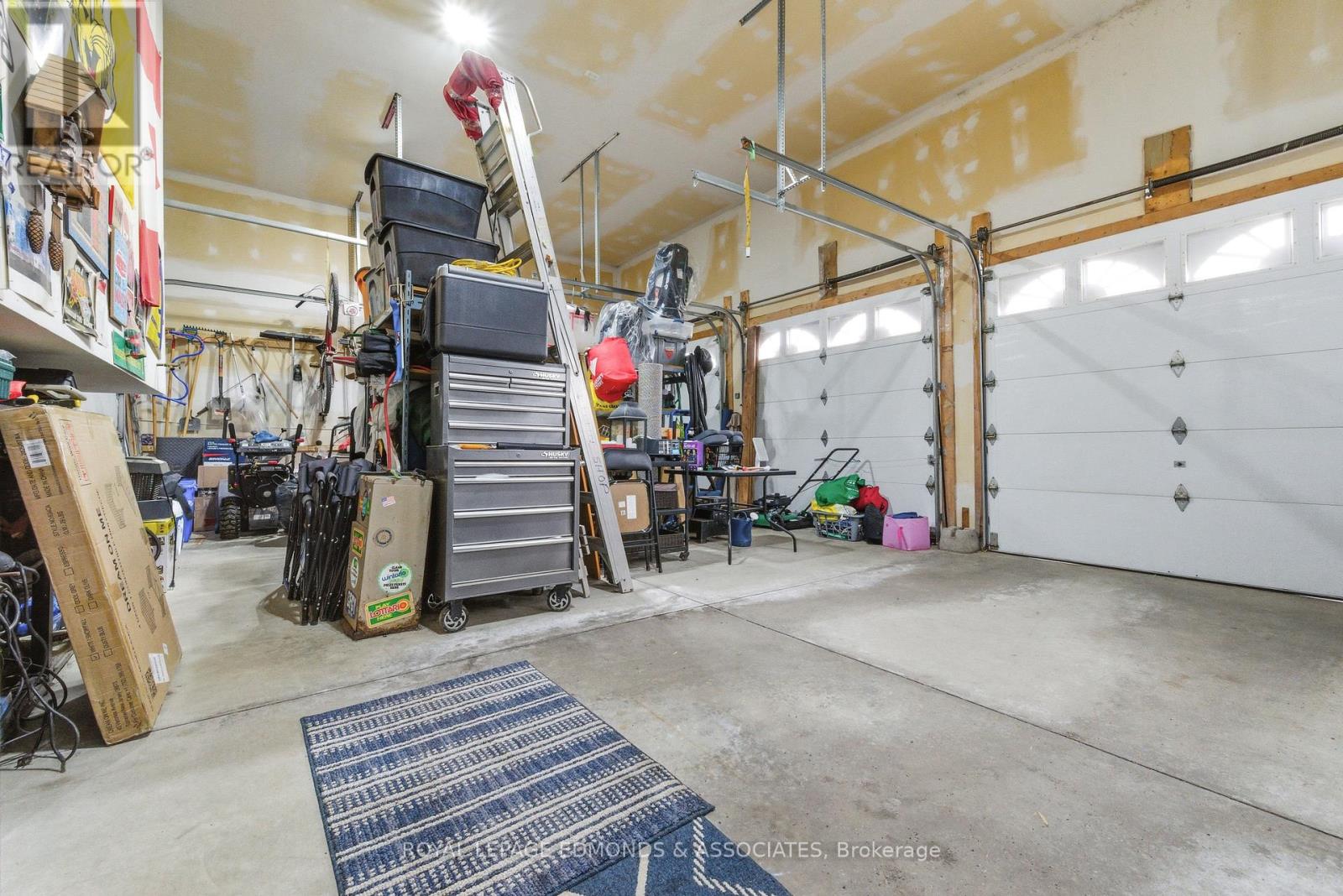 655 Fairview Avenue S, Laurentian Valley, Ontario  K8A 8N4 - Photo 44 - X12579700