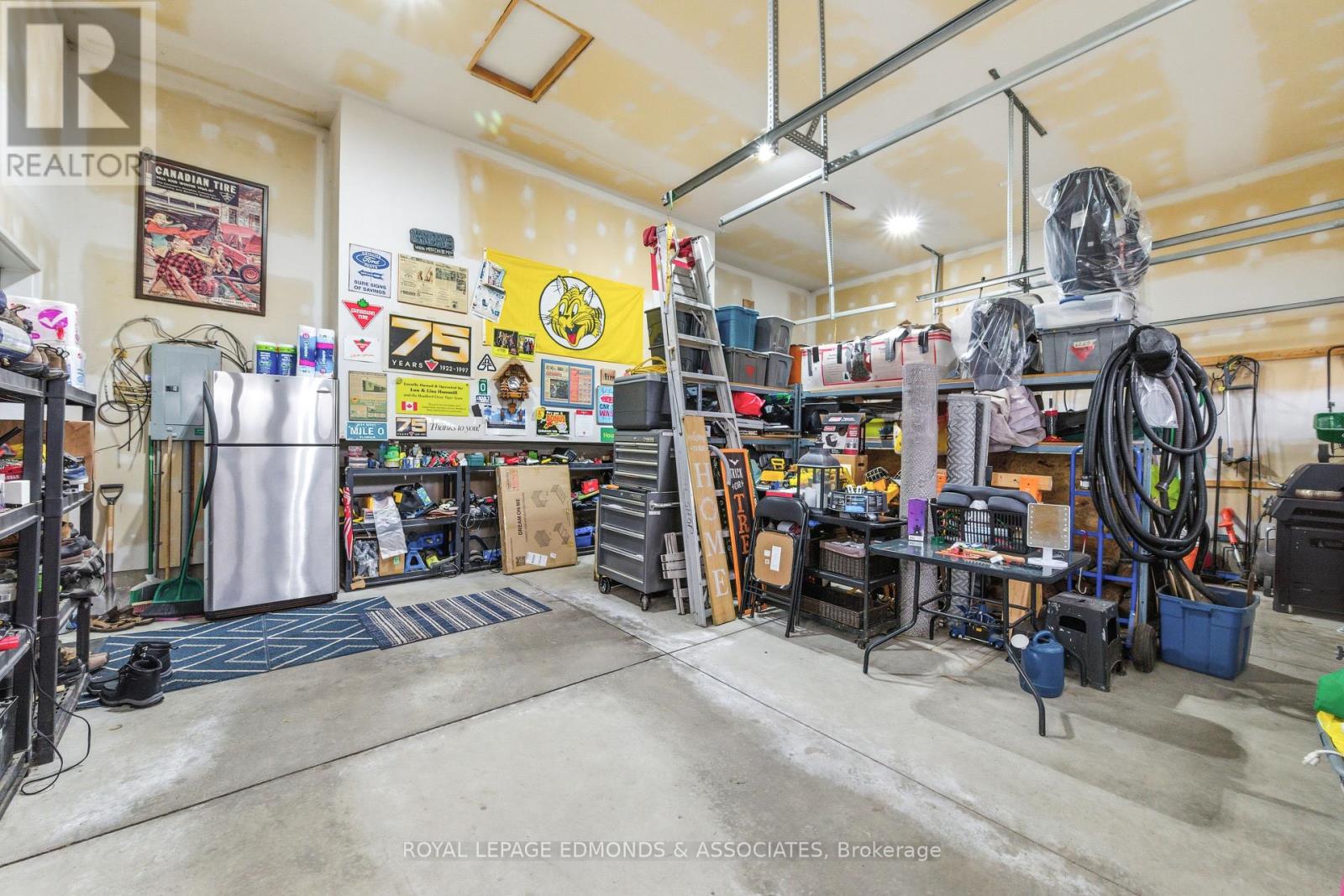 655 Fairview Avenue S, Laurentian Valley, Ontario  K8A 8N4 - Photo 45 - X12579700