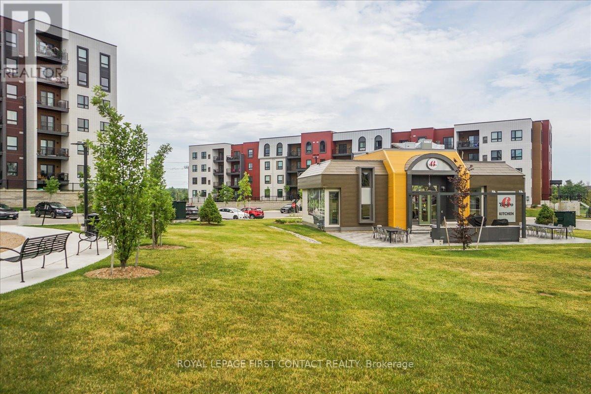 213 - 4 Spice Way, Barrie, Ontario  L9J 0M2 - Photo 36 - S12306231