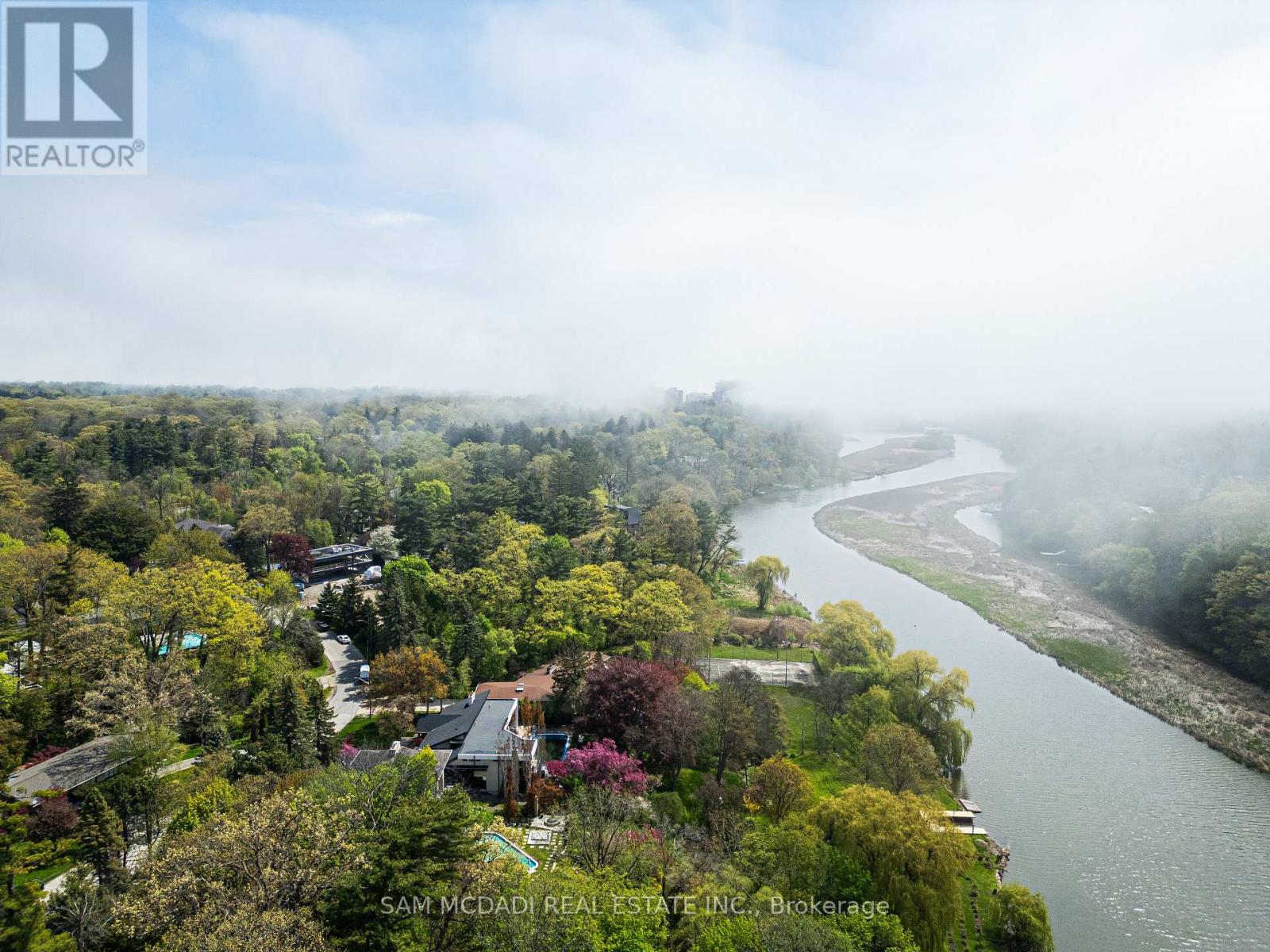 1470 Pinetree Crescent, Mississauga, Ontario  L5G 2S8 - Photo 21 - W12380098