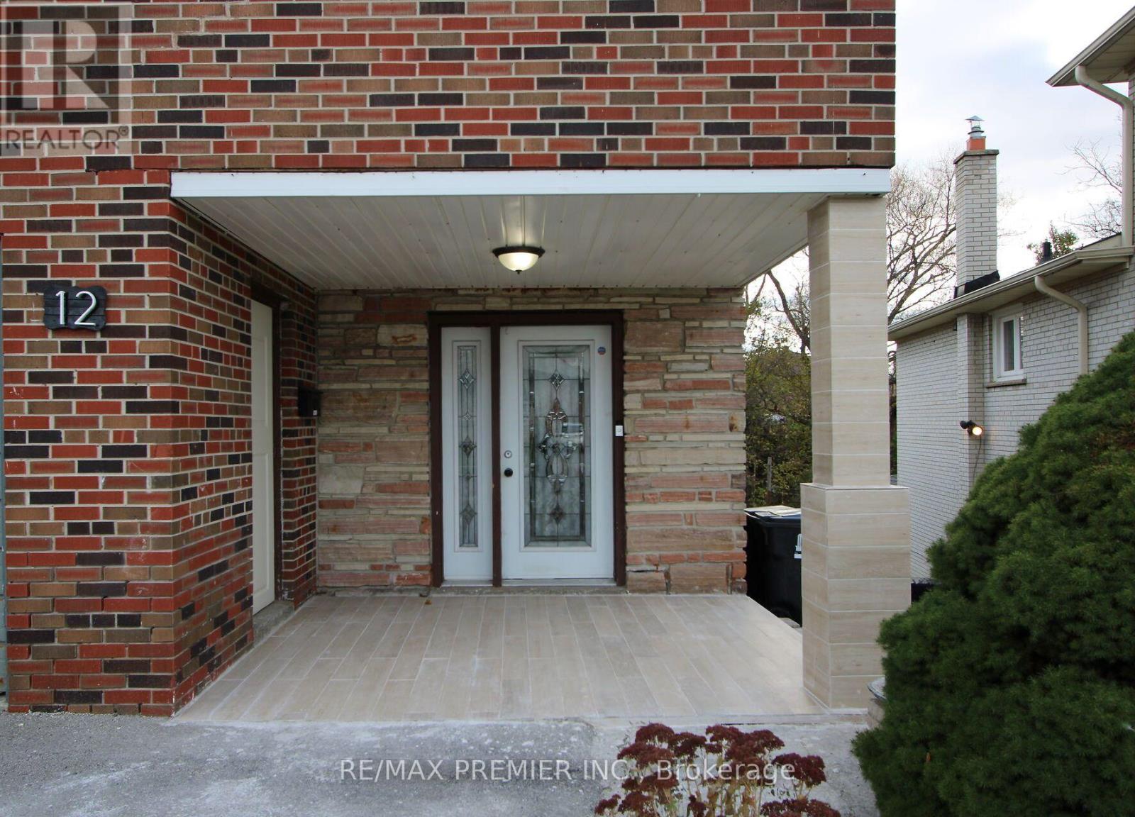 12 Annabelle Drive, Toronto, Ontario  M9V 3B6 - Photo 3 - W12562206