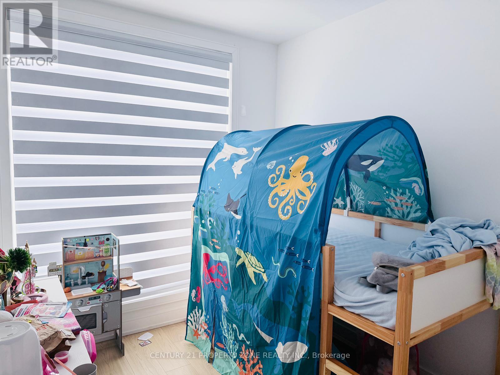 30 Desiree Place, Caledon, Ontario  L7E 2R7 - Photo 10 - W12569756