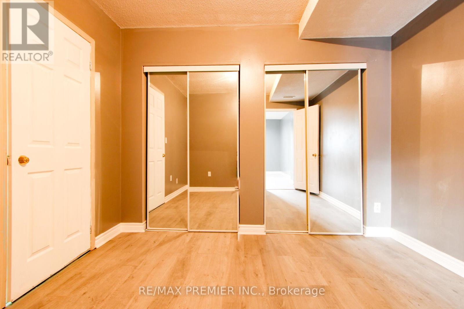 12 Annabelle Drive, Toronto, Ontario  M9V 3B6 - Photo 22 - W12562206