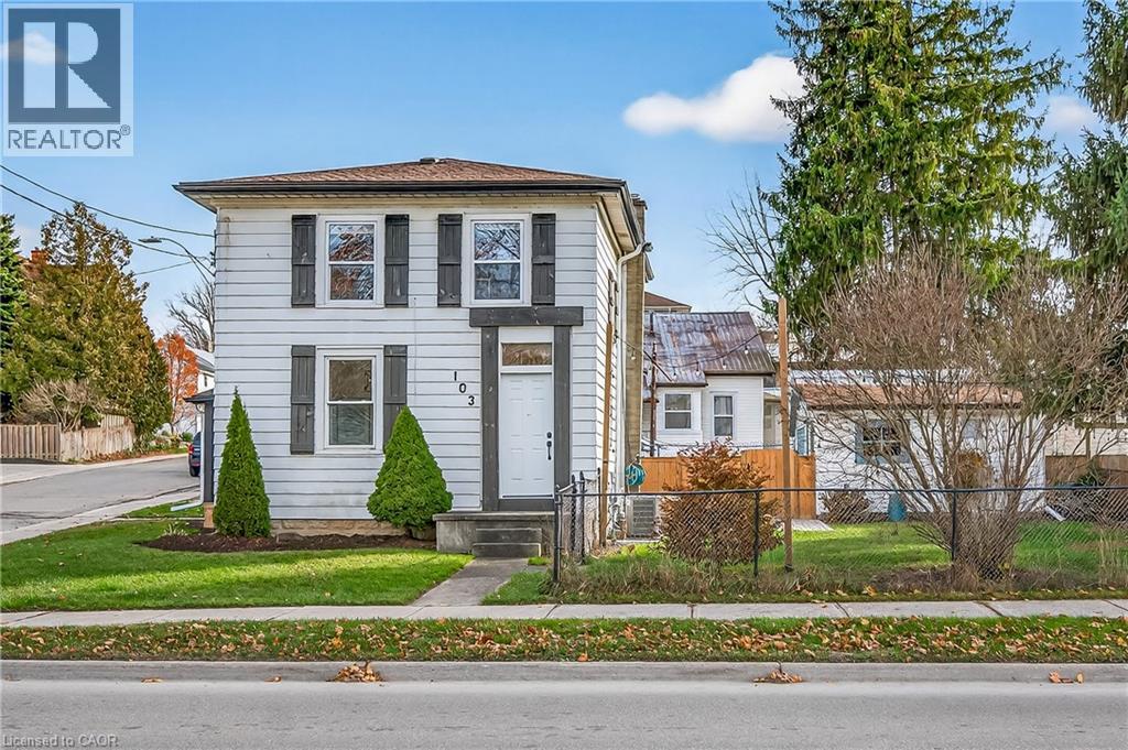 103 Charles Street W, Ingersoll, Ontario  N5C 2L9 - Photo 1 - 40790723