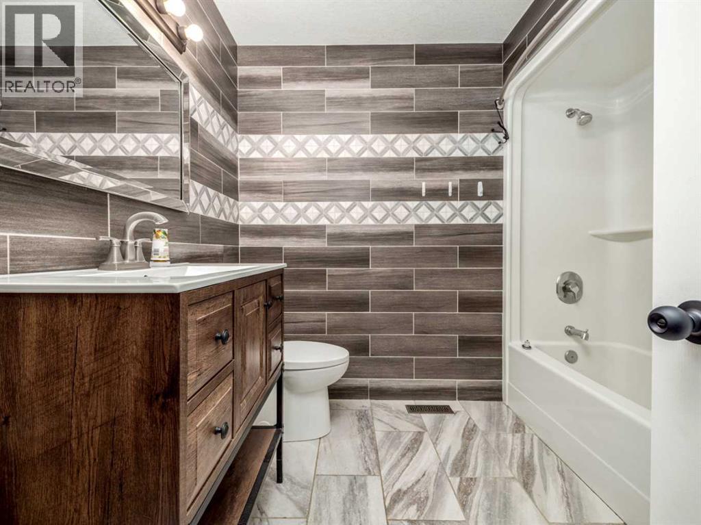 495 6 Street W, Cardston, Alberta  T0K 0K0 - Photo 11 - A2271961