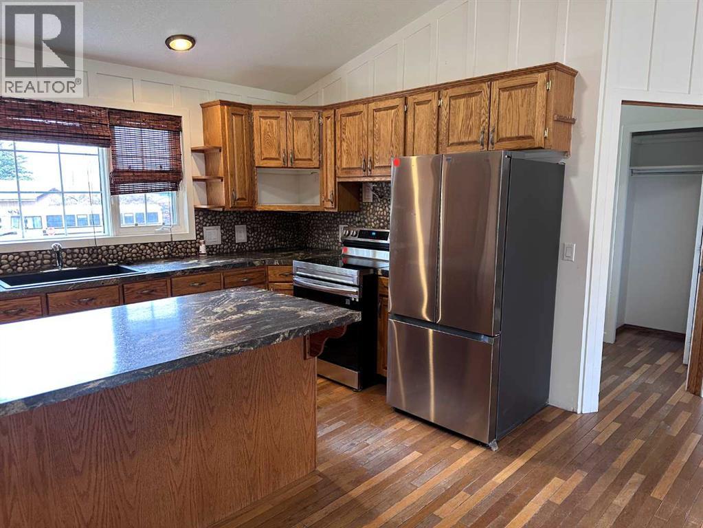 495 6 Street W, Cardston, Alberta  T0K 0K0 - Photo 7 - A2271961