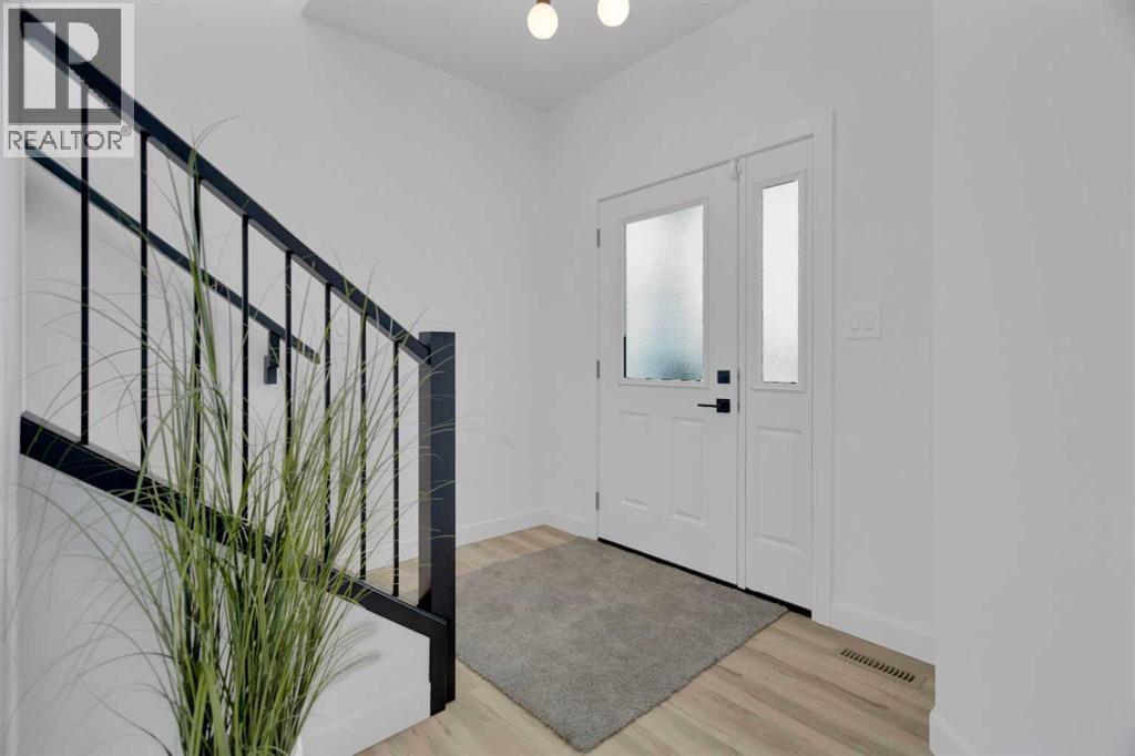 74 Palmer Circle, Blackfalds, Alberta  T0M 0J2 - Photo 4 - A2196072