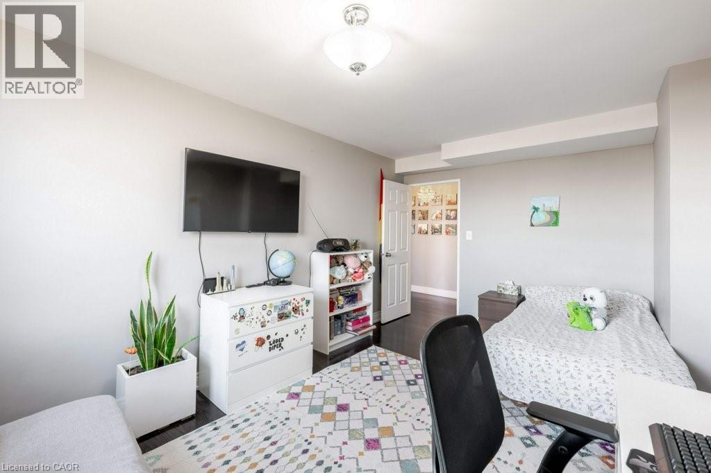 716 The West Mall Drive Unit# 1612, Etobicoke, Ontario  M9C 4X6 - Photo 23 - 40786868