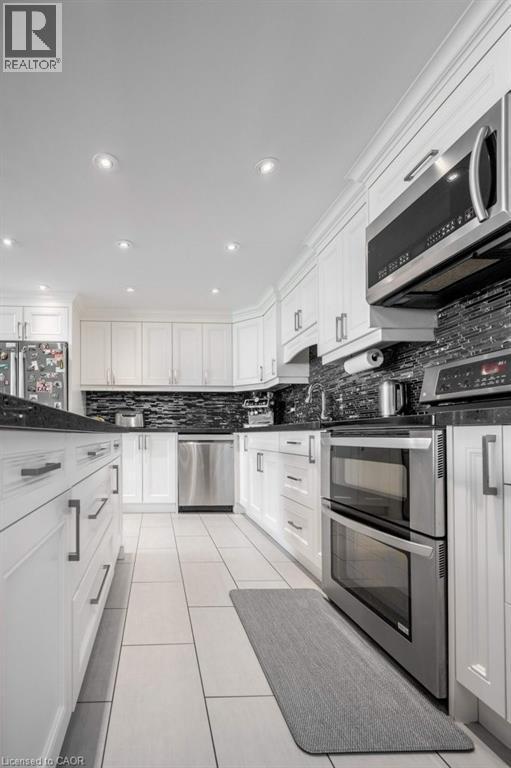 716 The West Mall Drive Unit# 1612, Etobicoke, Ontario  M9C 4X6 - Photo 12 - 40786868