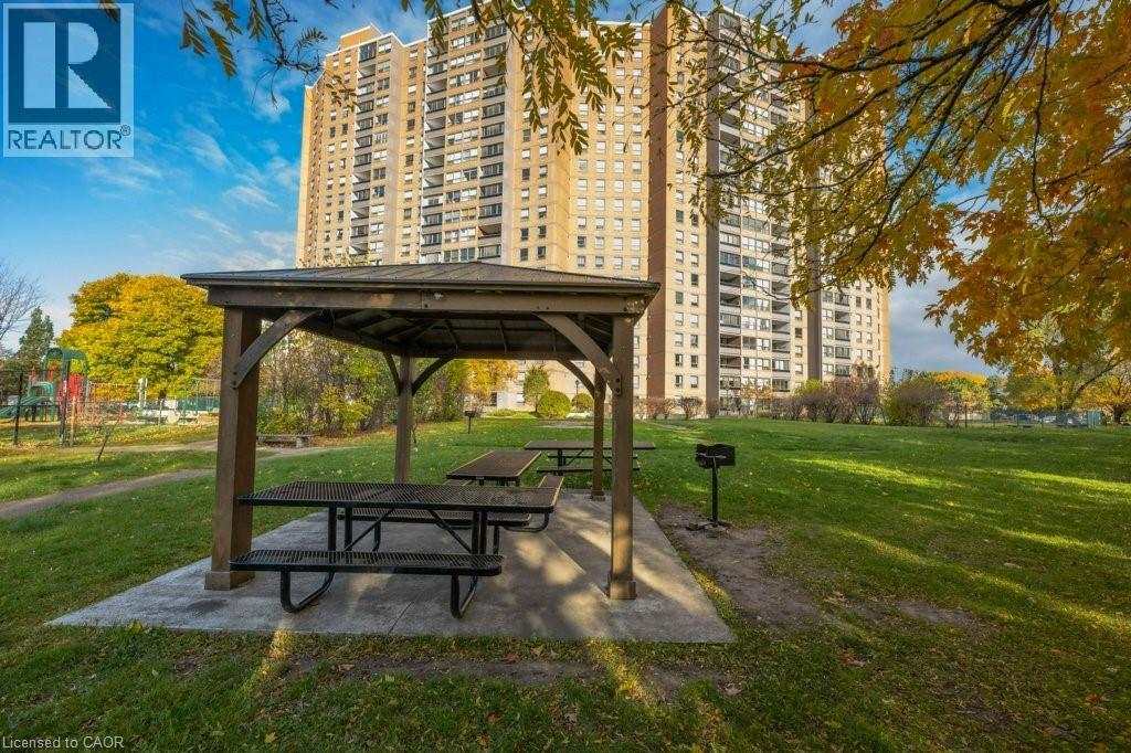 716 The West Mall Drive Unit# 1612, Etobicoke, Ontario  M9C 4X6 - Photo 40 - 40786868